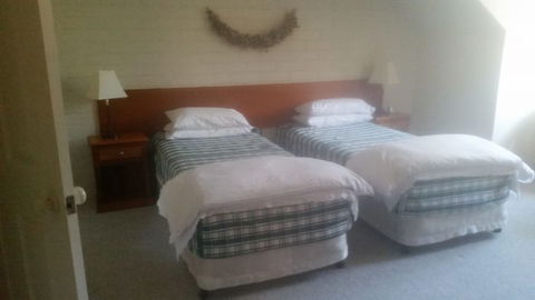 Girraween Country Inn - Darwin Tourism 2