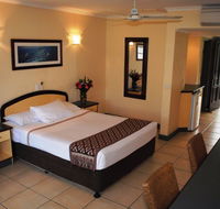 Bay Village Tropical Retreat - Darwin Tourism