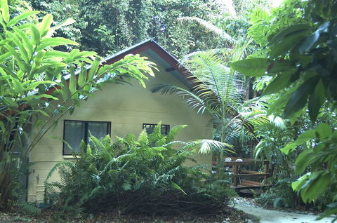 Cape Trib Beach House Resort - Darwin Tourism 26