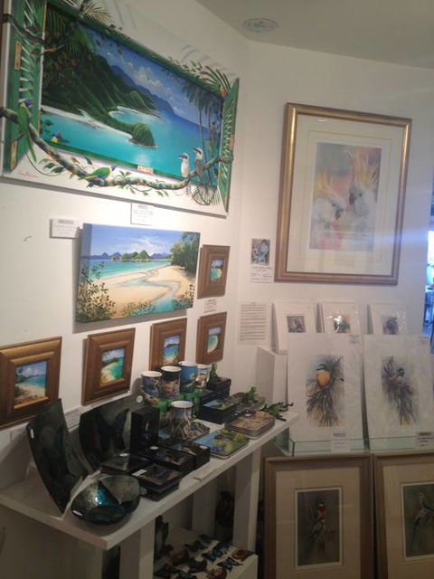 Village Gallery - Darwin Tourism 2