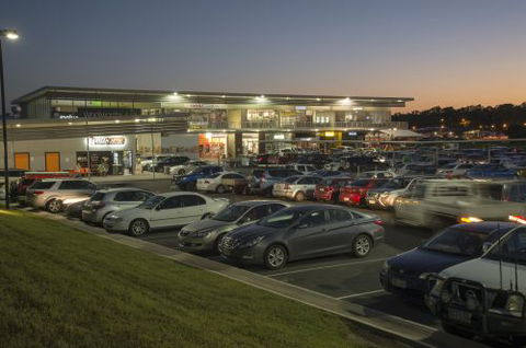 Bargara Central Shopping Village - Darwin Tourism 0