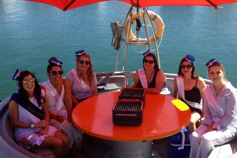 Self-Drive BBQ Boat Hire Mandurah - Group Of 7 - 10 People - Darwin Tourism 3