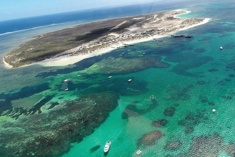 Abrolhos Flyover With Morning Tea On East Wallaby Island - Darwin Tourism 0