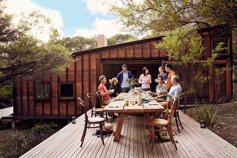 Great Walks Of Australia: 4-Day Freycinet Experience Walk - Darwin Tourism 6