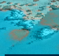 Reef and Island Scenic Flight from Airlie Beach - Darwin Tourism