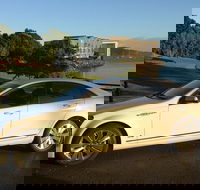 Limo from Airlie Beach to Proserpine airport - Darwin Tourism