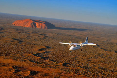 Scenic Flight: Uluru Rock Blast - Darwin Tourism 2