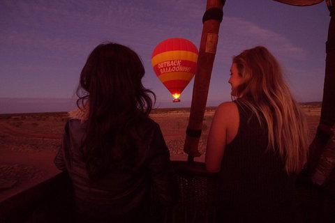 Early Morning Ballooning In Alice Springs - Darwin Tourism 8
