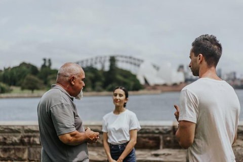 Aboriginal Heritage Tour At The Royal Botanic Garden Sydney - Darwin Tourism 3