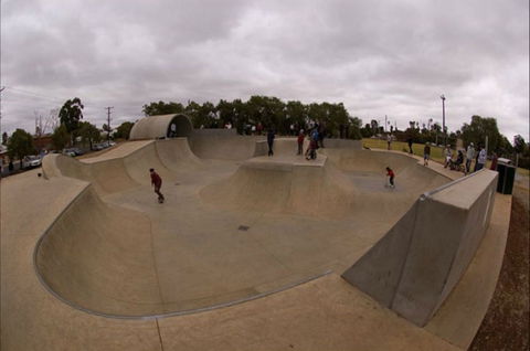 Dubbo Victoria Park Action Sport Precinct - Darwin Tourism 0