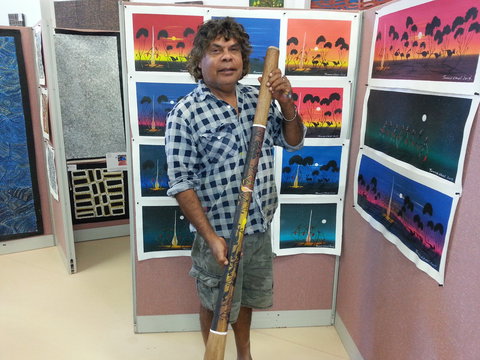 Josephine's Gallery & Kangaroo Orphanage - Darwin Tourism 1