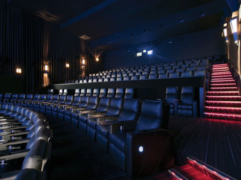 Reading Cinemas Maitland - Darwin Tourism 2