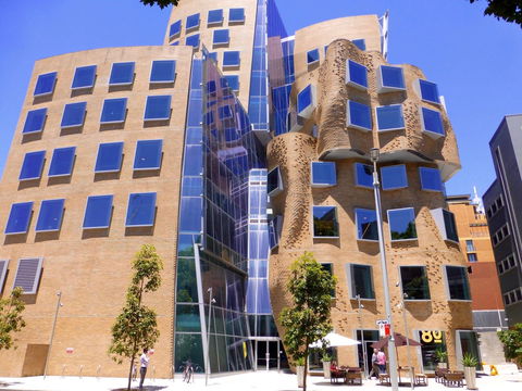 University Of Technology - Dr Chau Chak Wing Building - Darwin Tourism 0