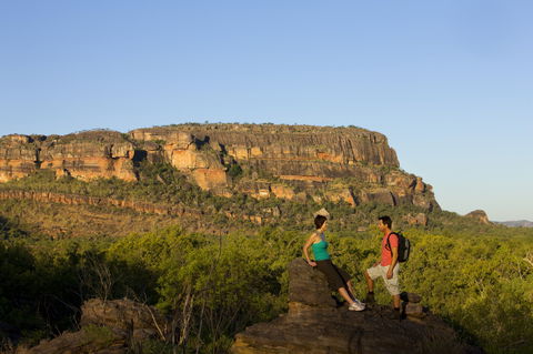 Badbong Wodjmeng Sandstone River Walk - Darwin Tourism 1