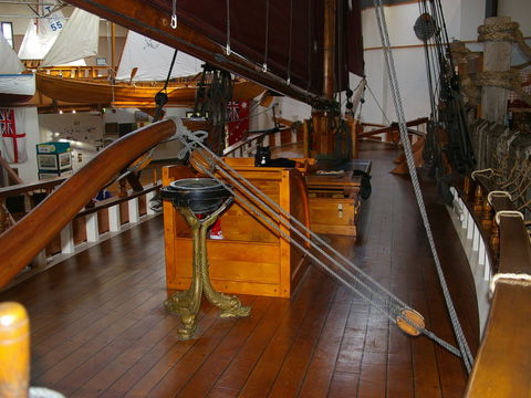 Bass & Flinders Centre - Darwin Tourism 0