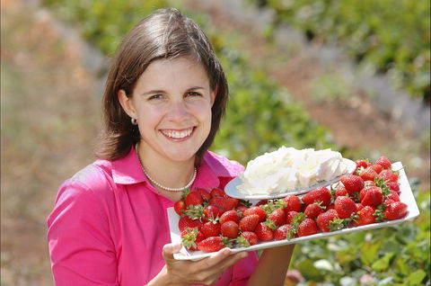 The Super Strawberry - Darwin Tourism 0