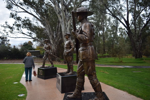 VC Memorial Park - Honouring Our Heroes - Darwin Tourism 1