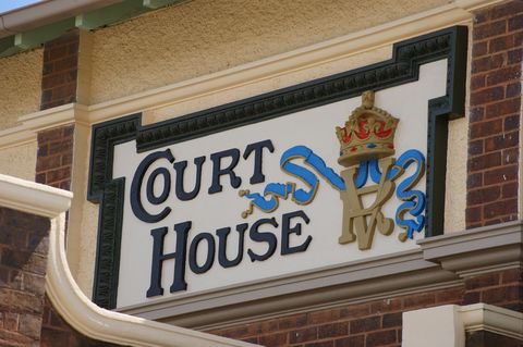 Wyalong - Darwin Tourism 0