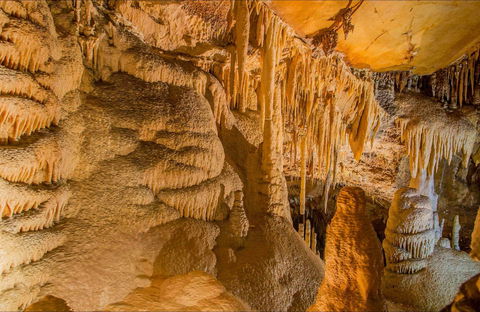 Kooringa Cave - Darwin Tourism 0