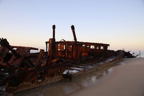 Maheno Shipwreck - Darwin Tourism 1