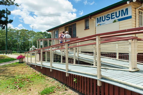 Sarina District Historical Centre - Darwin Tourism 0
