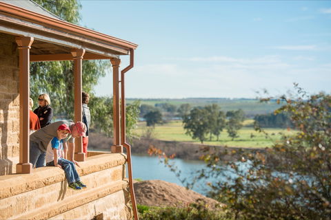 The Murray Bridge Discovery Trail - Darwin Tourism 1
