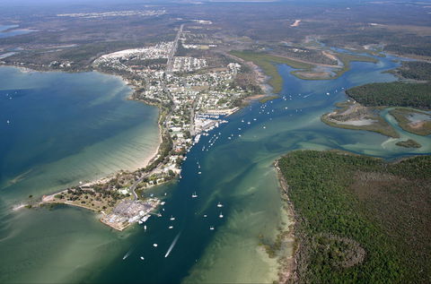 Tin Can Bay - Darwin Tourism 0