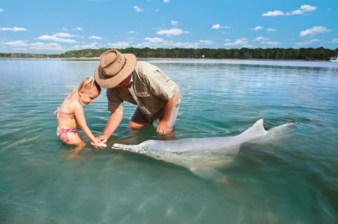 Tin Can Bay - Darwin Tourism 1
