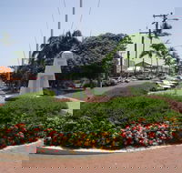 Yeppoon War Memorial - Darwin Tourism