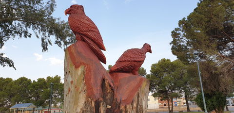 Chainsaw Tree Sculpture - Darwin Tourism 2