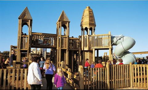 Port Noarlunga Jubilee Park Adventure Playground - Darwin Tourism 0