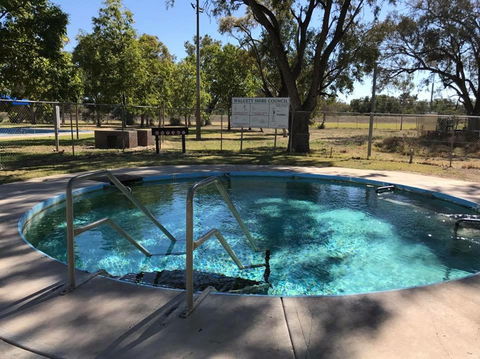 Walgett Artesian Bore Baths - Darwin Tourism 2