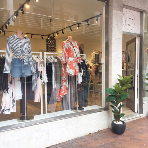 Ivory Lane Boutique - Darwin Tourism 1