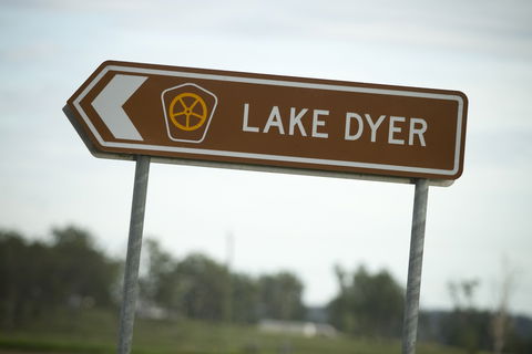 Lake Dyer - Darwin Tourism 1