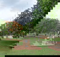 Mataranka War Memorial - Darwin Tourism