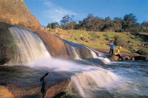 Perth Hills - Darwin Tourism 0