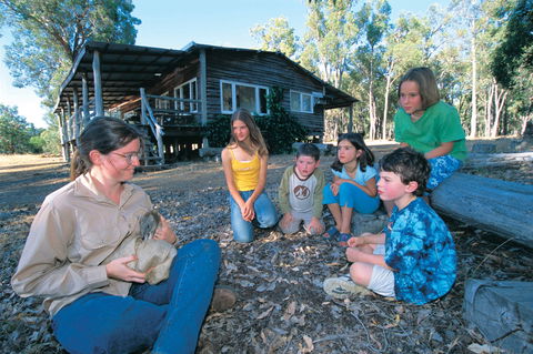 Perth Hills - Darwin Tourism 2