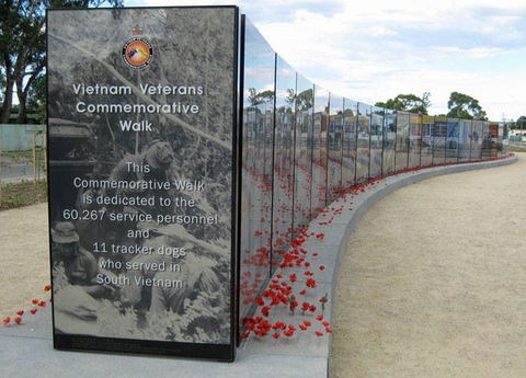 Vietnam Veterans Commemorative Walk - Darwin Tourism 0