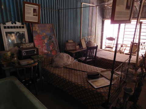 Grove Hill Hotel - Darwin Tourism 2