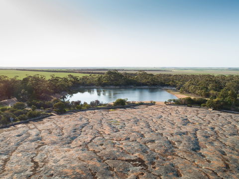 Polda Rock Reserve - Darwin Tourism 0