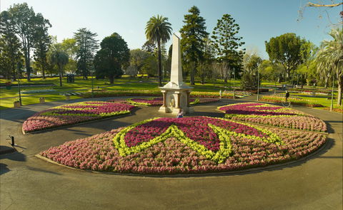 Queens Park, Toowoomba - Darwin Tourism 0