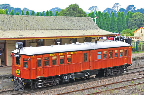 Robertson Heritage Railway Station - Darwin Tourism 1