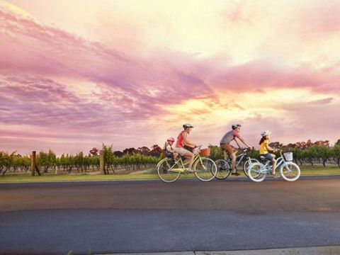 Swan Valley Heritage Cycle Trail - Darwin Tourism 0
