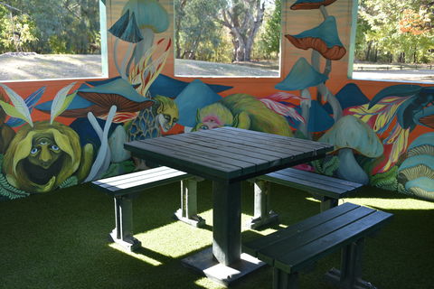 Howlong's Enchanted Hut - Darwin Tourism 1