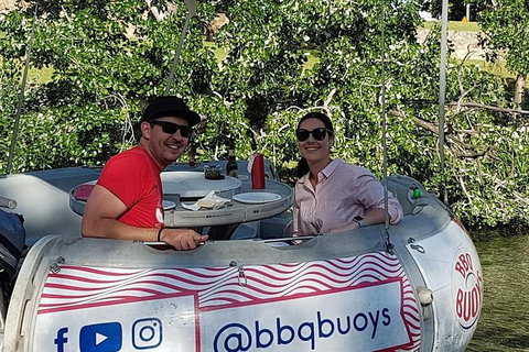 Adelaide 2-hour BBQ Boat Hire For 2 People + Wine And Cheese Grazer - Darwin Tourism 7