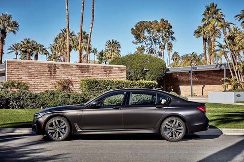 BMW Car Melbourne Airport To CBD - Darwin Tourism 2