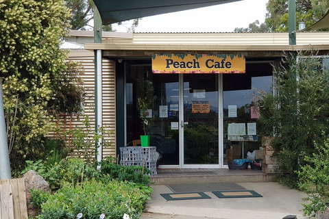 Day Tour Of Yarra Valley Puffing Billy And Rayners Orchard - Darwin Tourism 38