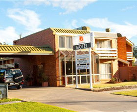 CluBarham - Darwin Tourism 0
