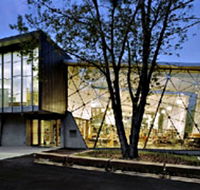 East Melbourne Library - Darwin Tourism