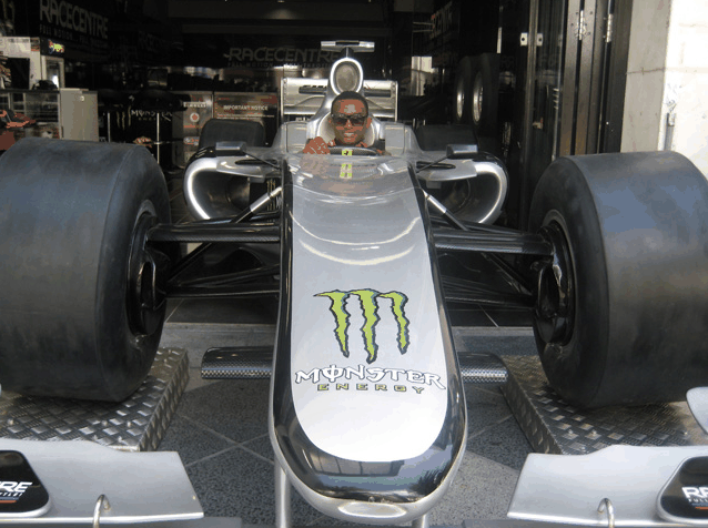 Racecentre - Darwin Tourism